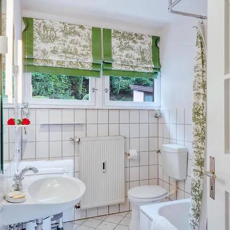 Stilvolles Forsthaus